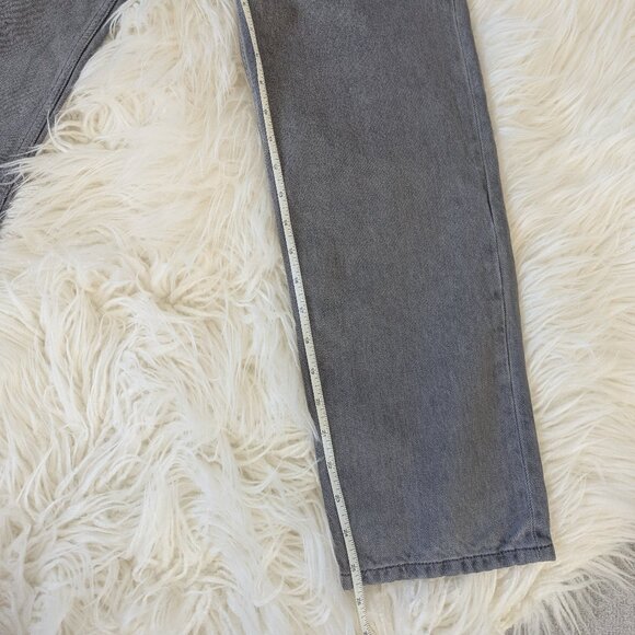 Everlane The Relaxed Straight Jean - Sz 28 Regular in light gray wash - Picture 12 of 13